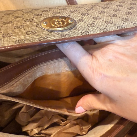 Vintage Gucci Monogrammed Coated Canvas Shoulder Bag with Leather Brown Trim - Picture 10 of 14